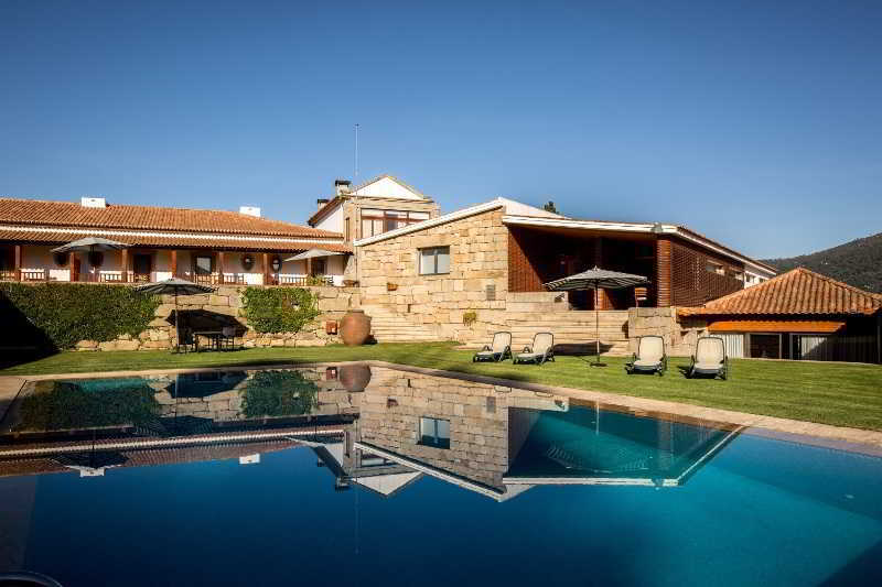 Hotel Rural Casa De Samaioes Chaves Exteriör bild